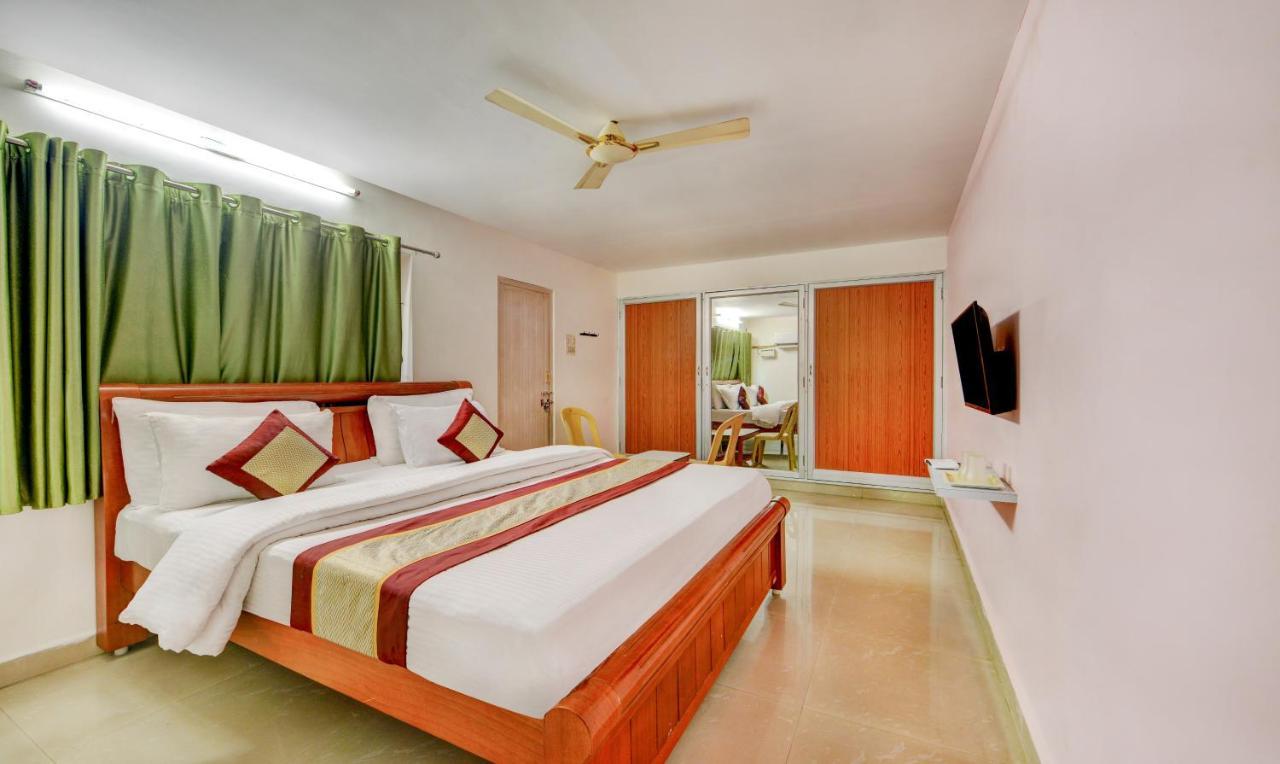 Madrasi Airport Hotel - Saibala Ченнаї Екстер'єр фото
