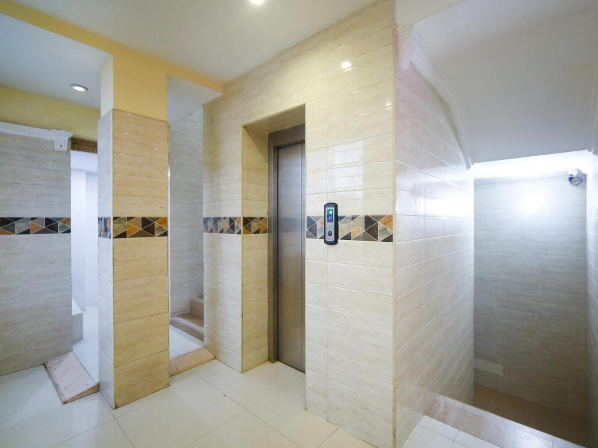 Madrasi Airport Hotel - Saibala Ченнаї Екстер'єр фото
